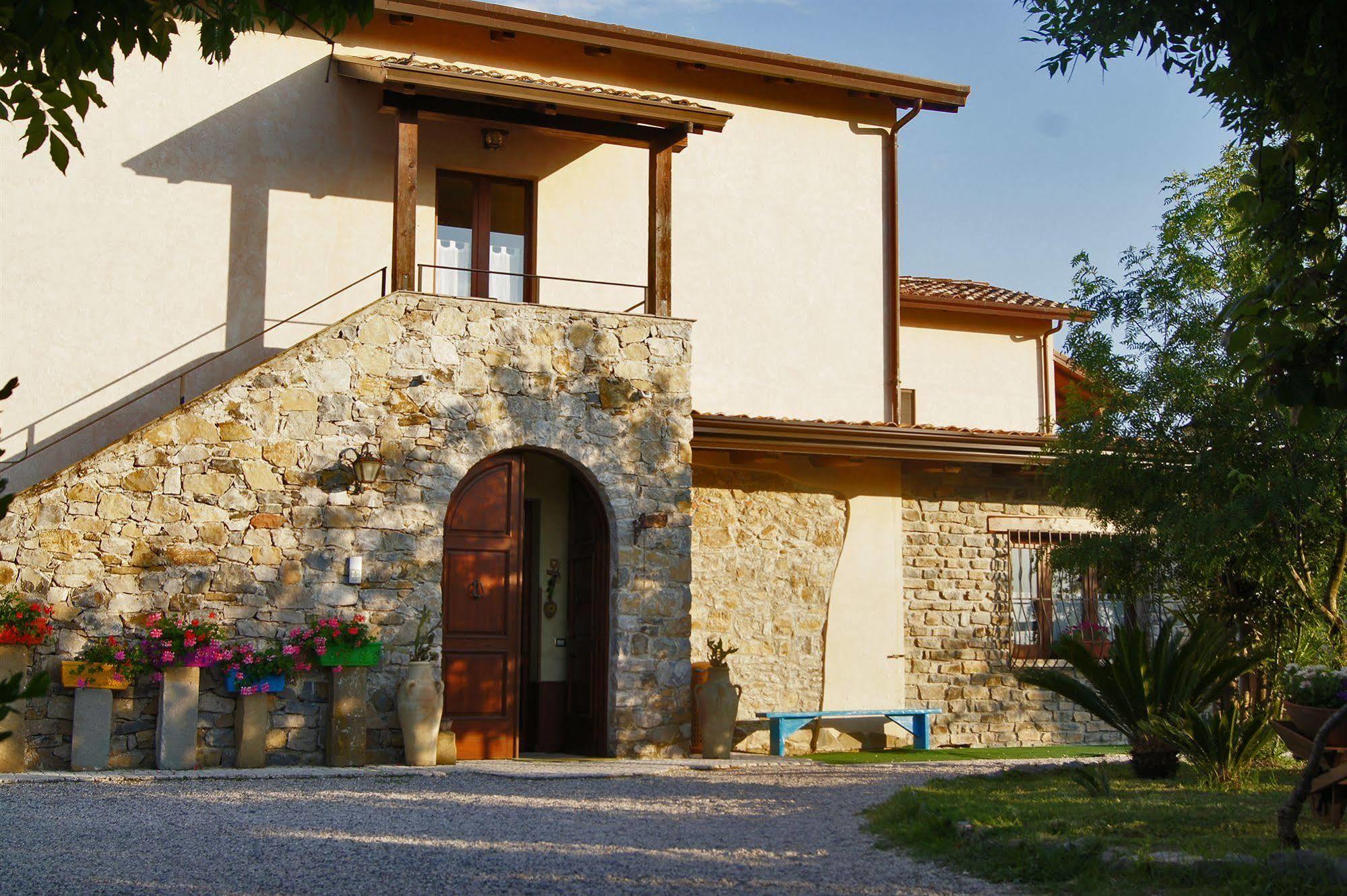 Vila Agriturismo Mammarella Altavilla Silentina Exteriér fotografie